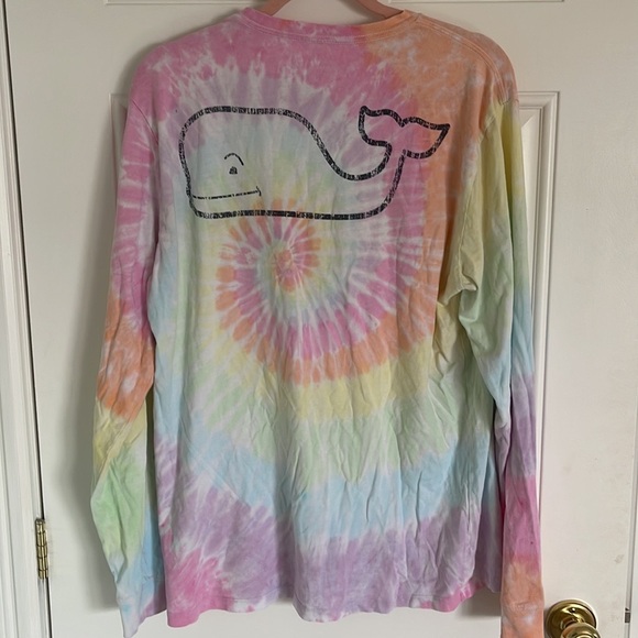 Vineyard Vines Long Sleeve Tie-Dye T-shirt (Size M) - Picture 2 of 5